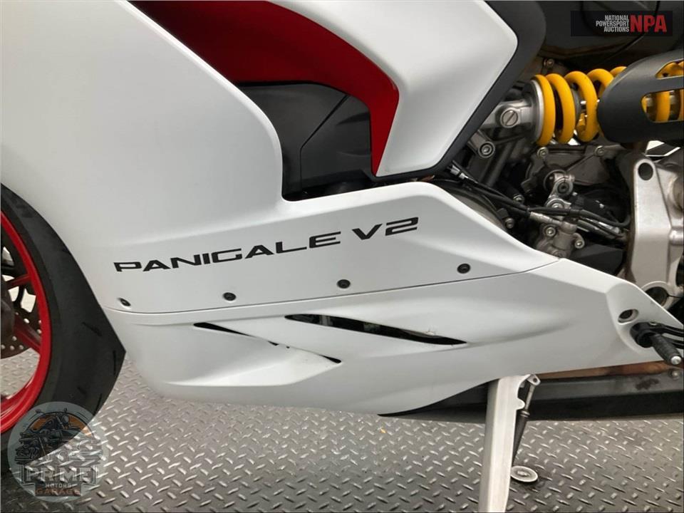 2022 Ducati PANIGALE V2 — фото 7