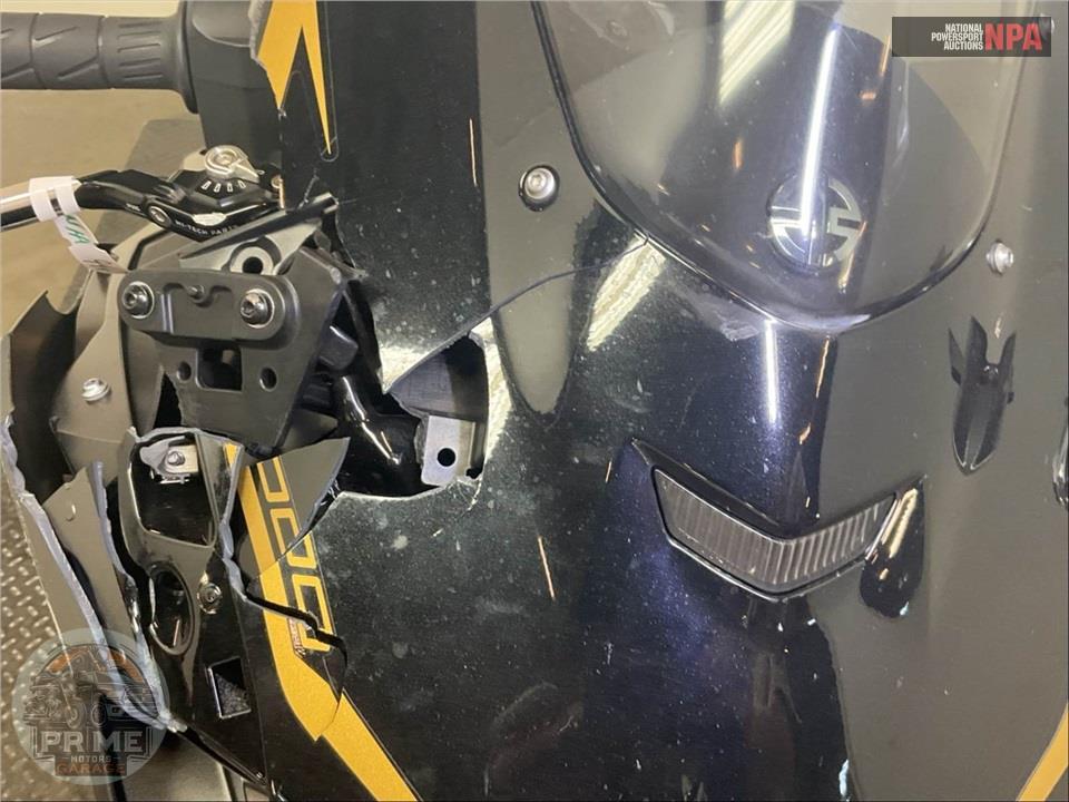 2023 Kawasaki ZX1002MPFAL NINJA ZX-10R — фото 12