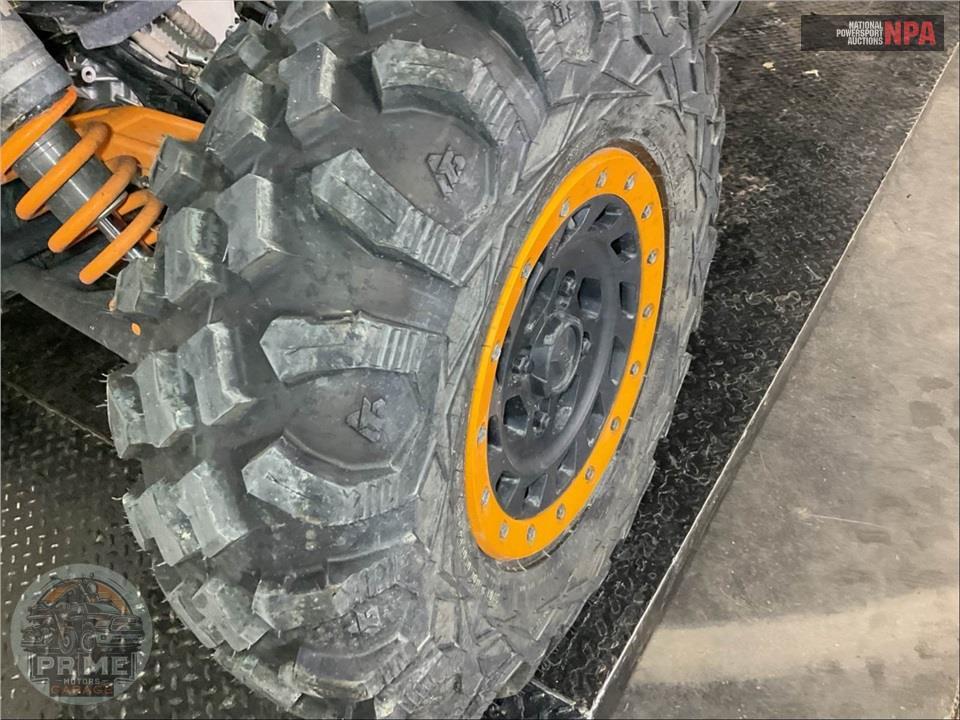 2025 Can-Am COMMANDER MAX XT-P 1000R — фото 31