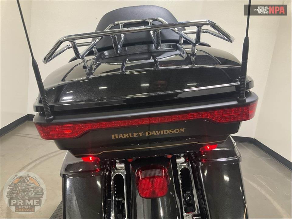 2016 Harley-Davidson FLHTK ELECTRA GLIDE ULTRA LIMITED — фото 18