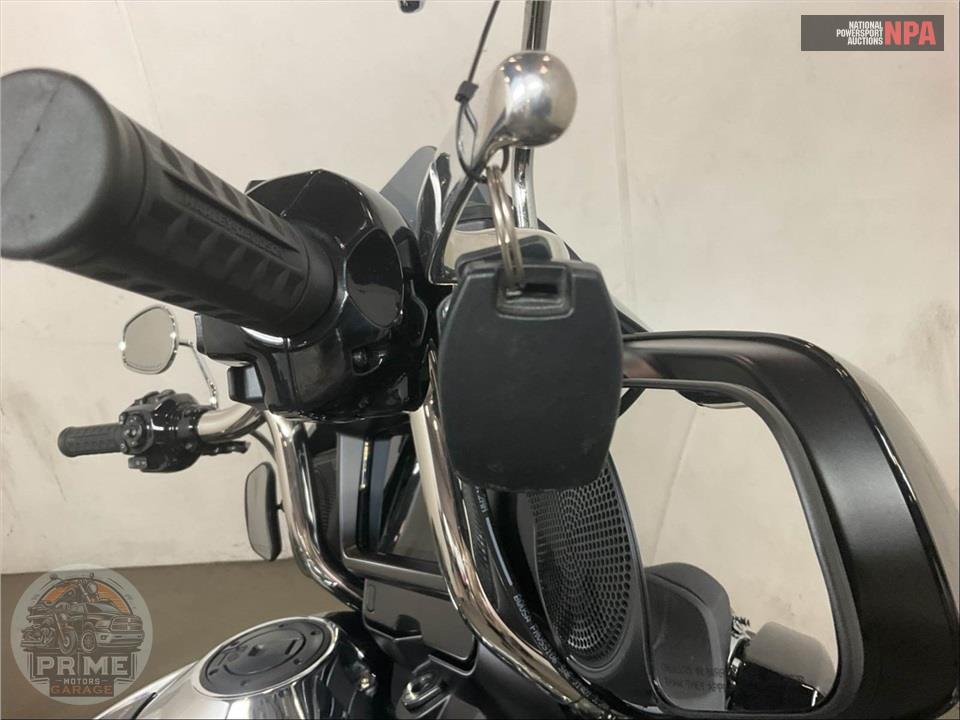 2024 Harley-Davidson FLHX STREET GLIDE — фото 11