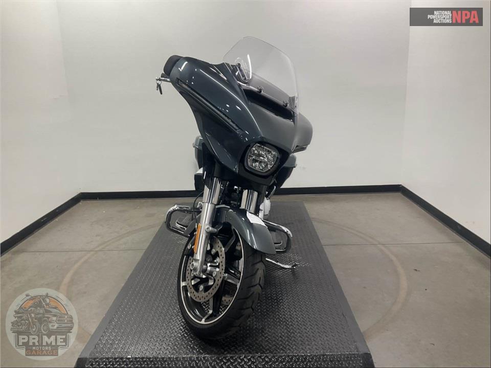2025 Harley-Davidson FLHX STREET GLIDE — фото 2