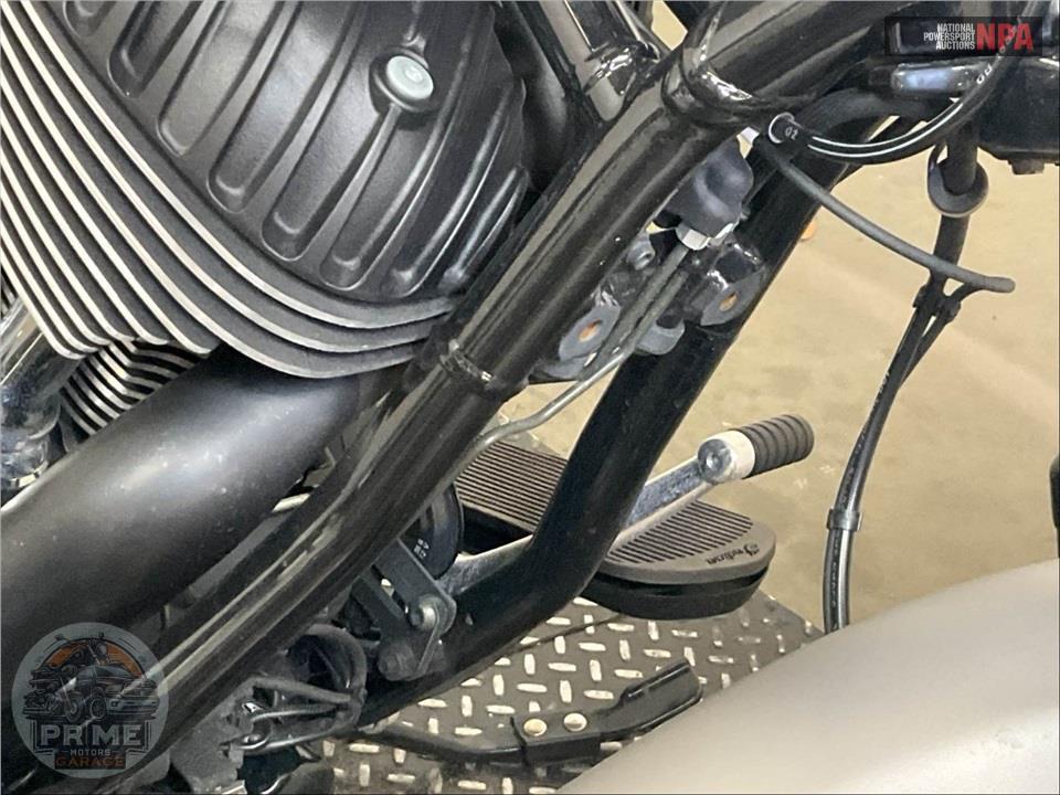 2023 Indian Motorcycle CHIEF (ABS, SMOKE COLOR) — фото 13