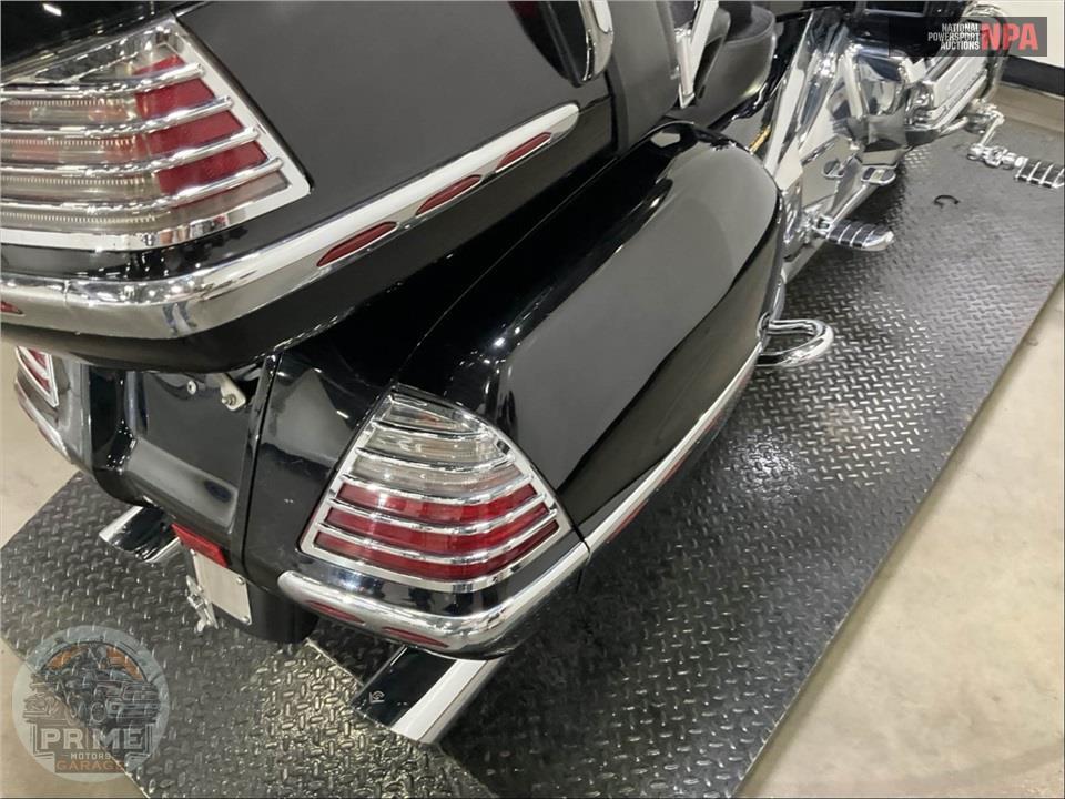 2002 Honda GL18002 GOLDWING — фото 32