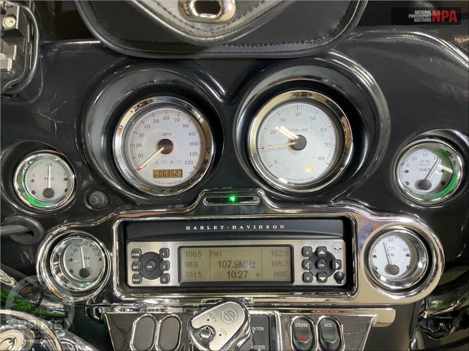2008 Harley-Davidson FLHX STREET GLIDE — фото 5