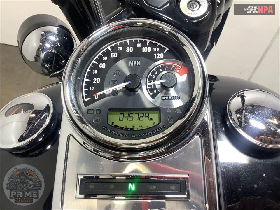 2014 Harley-Davidson FLHP POLICE ROAD KING — фото 5