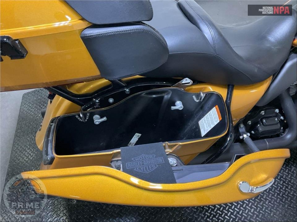 2023 Harley-Davidson FLHTK ELECTRA GLIDE ULTRA LIMITED — фото 31