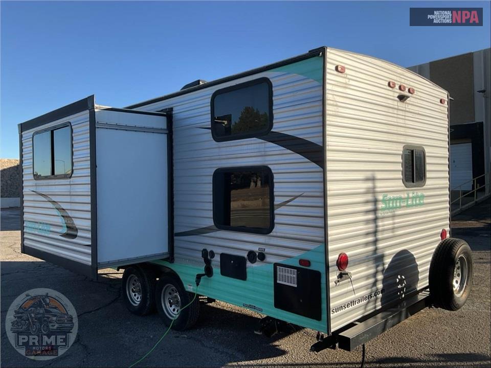 2019 Sunset Park Rv M-23WQBS - SUN LITE SERIES — фото 3