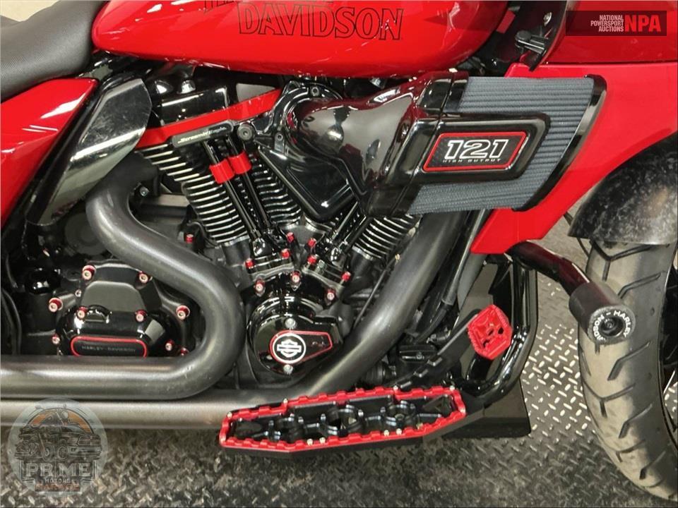 2025 Harley-Davidson FLTRXSTSE CVO ROAD GLIDE ST — фото 6