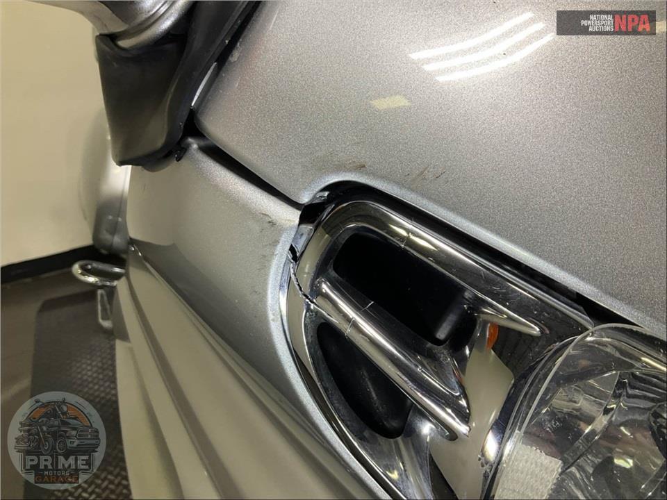 2005 Honda GL18005 GOLDWING — фото 17