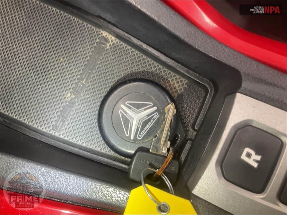 2021 Polaris SLINGSHOT SL AUTODRIVE — фото 6