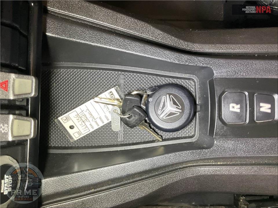 2024 Polaris SLINGSHOT S WITH TECHNOLOGY PACKAGE 1 AUTODRIVE — фото 8