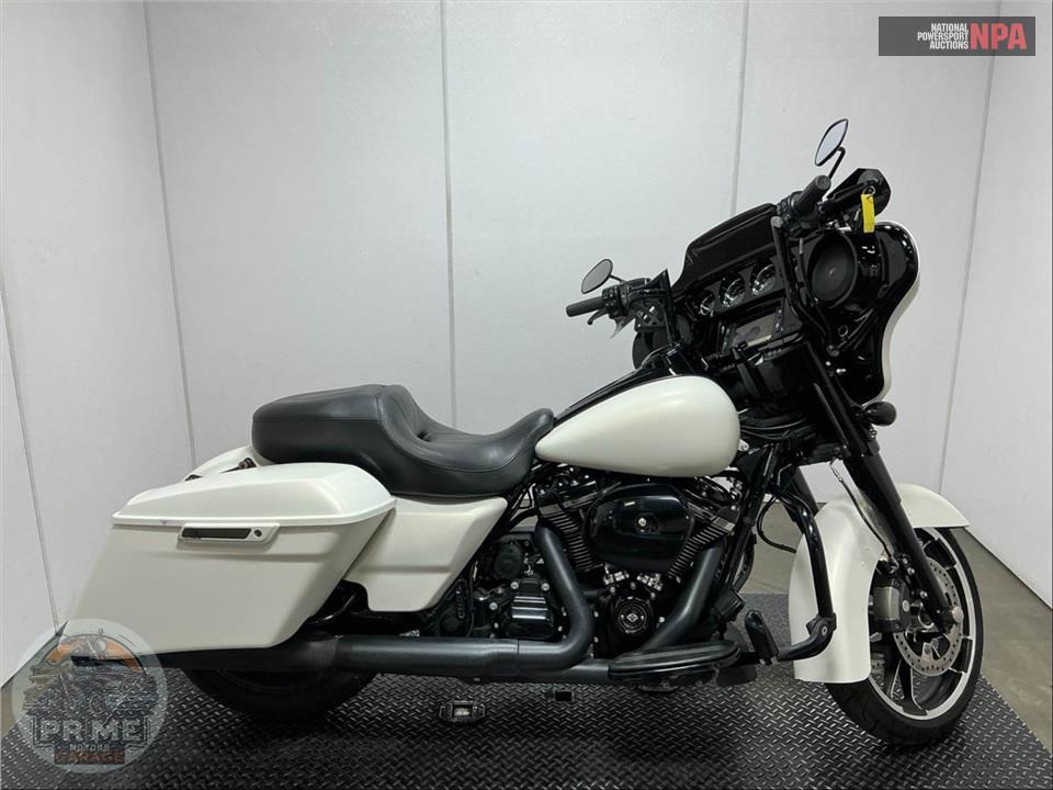 2018 Harley-Davidson FLHXS STREET GLIDE SPECIAL — фото 1