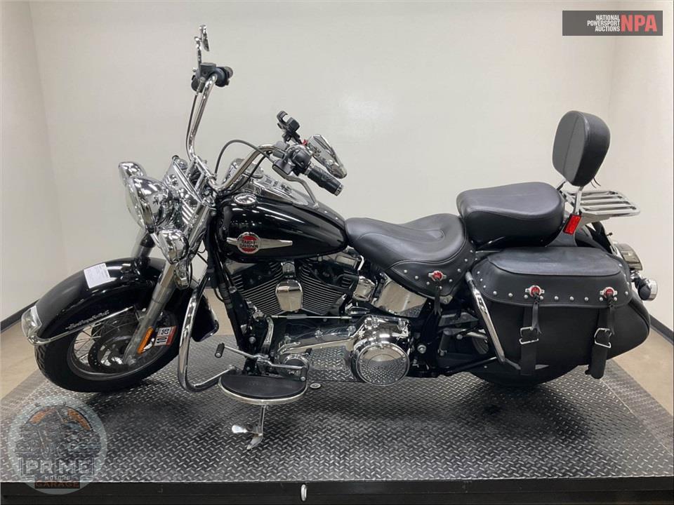 2016 Harley-Davidson FLSTC HERITAGE SOFTAIL CLASSIC — фото 3
