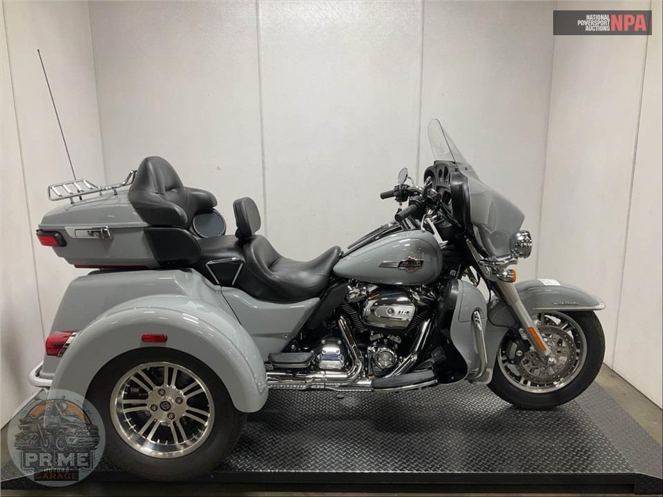 2024 Harley-Davidson FLHTCUTG TRI GLIDE ULTRA CLASSIC — фото 1