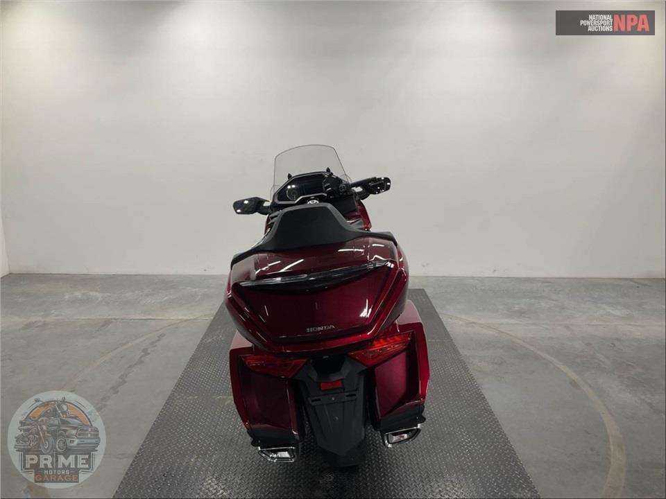 2023 Honda GL1800 GOLDWING TOUR — фото 4