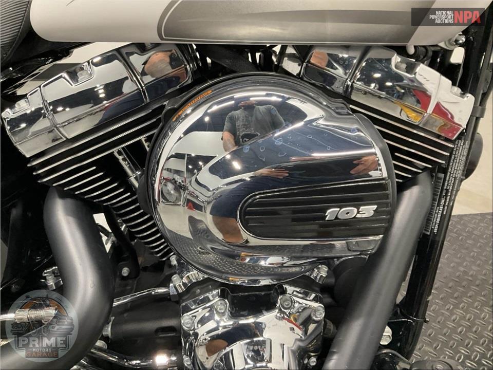 2017 Harley-Davidson FXSB BREAKOUT — фото 6