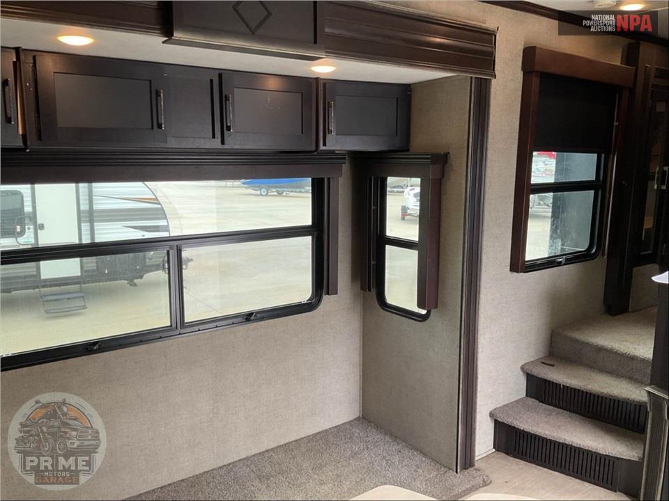 2016 Keystone Rv M-352 TS - RAPTOR TOY HAULER TOY HAULER SERIES — фото 9