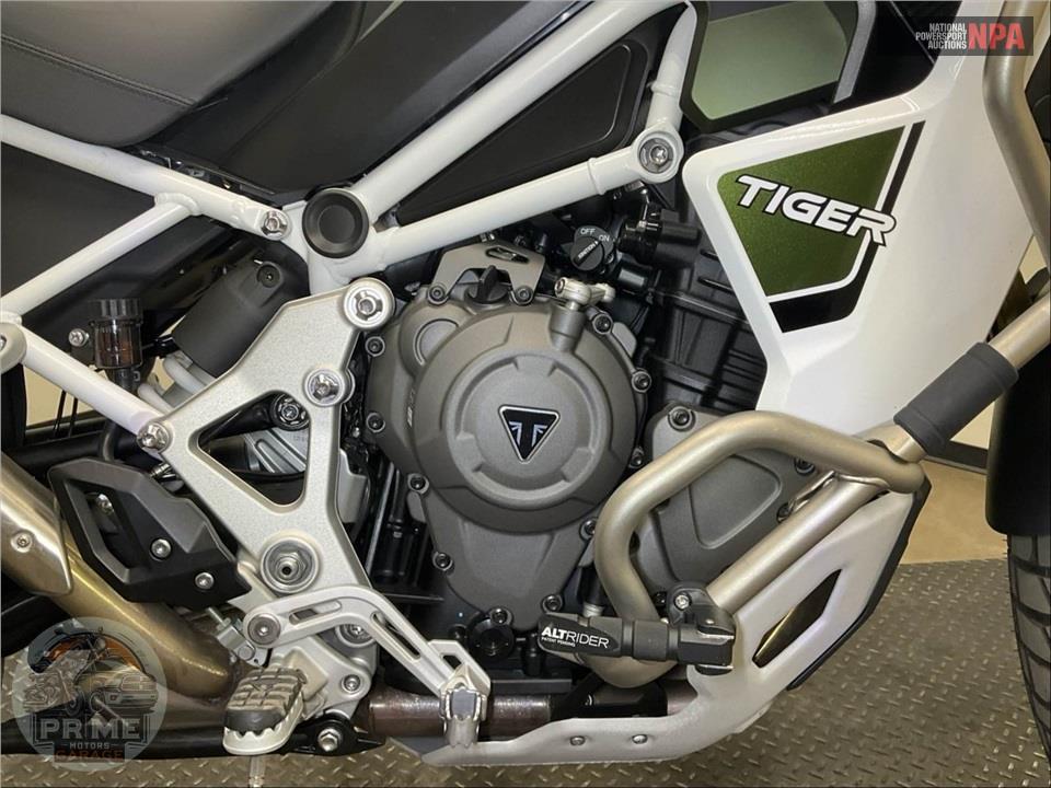 2023 Triumph TIGER 1200 RALLY EXPLORER — фото 6