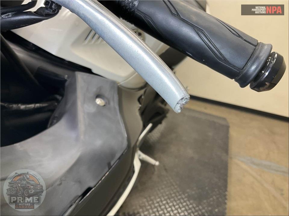2019 Yamaha YZF-R3 — фото 22