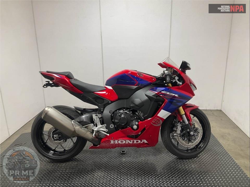 2023 Honda CBR1000RR — фото 1