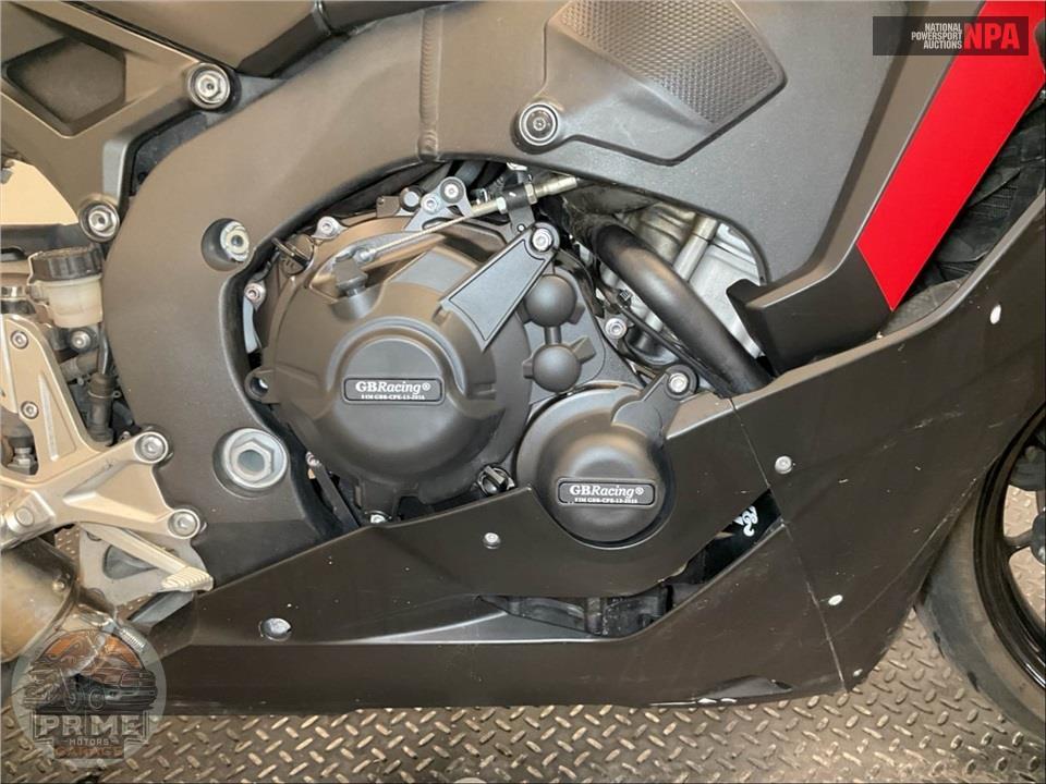 2019 Honda CBR1000RR — фото 6