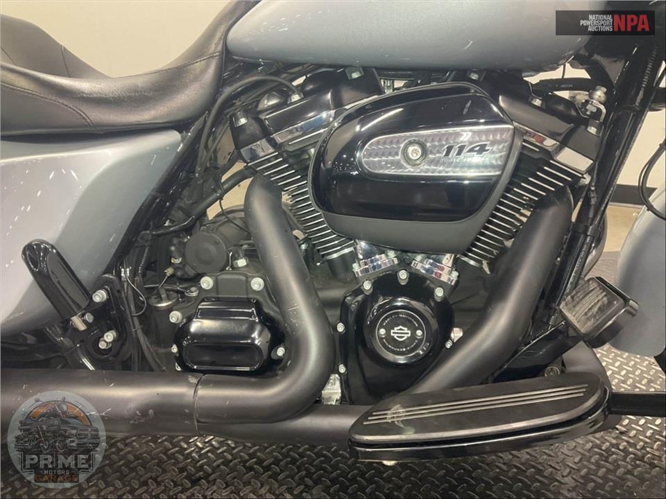 2019 Harley-Davidson FLHXS STREET GLIDE SPECIAL — фото 6