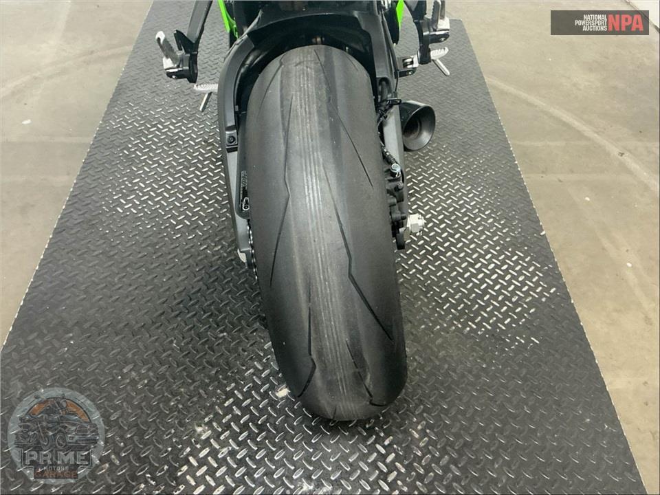 2023 Kawasaki ZX1002MPFAL NINJA ZX-10R — фото 21