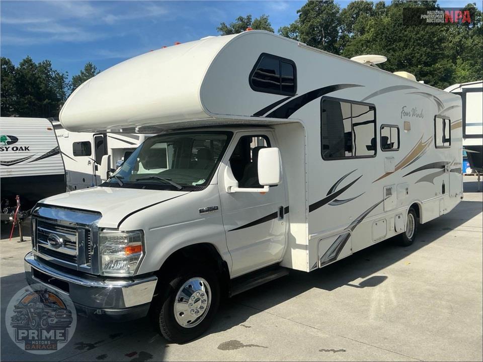 2012 Thor Motor Coach M-28A E350-V10 — фото 2