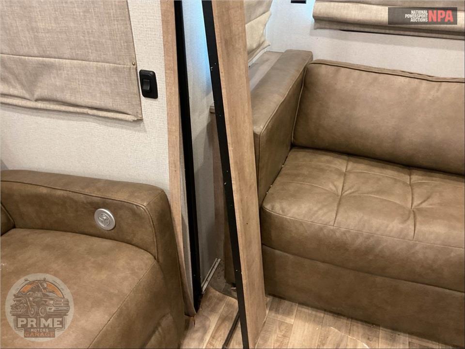 2021 Keystone Rv M-370 RL - ARCADIA FIFTH WHEEL SERIES — фото 19