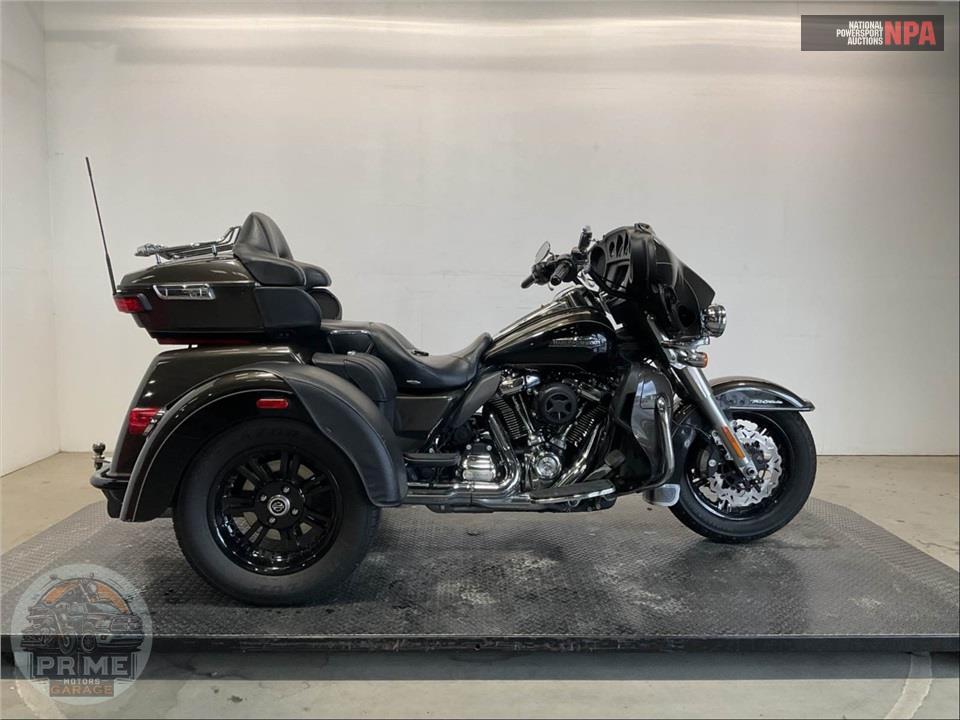 2020 Harley-Davidson FLHTCUTG TRI GLIDE ULTRA — фото 1