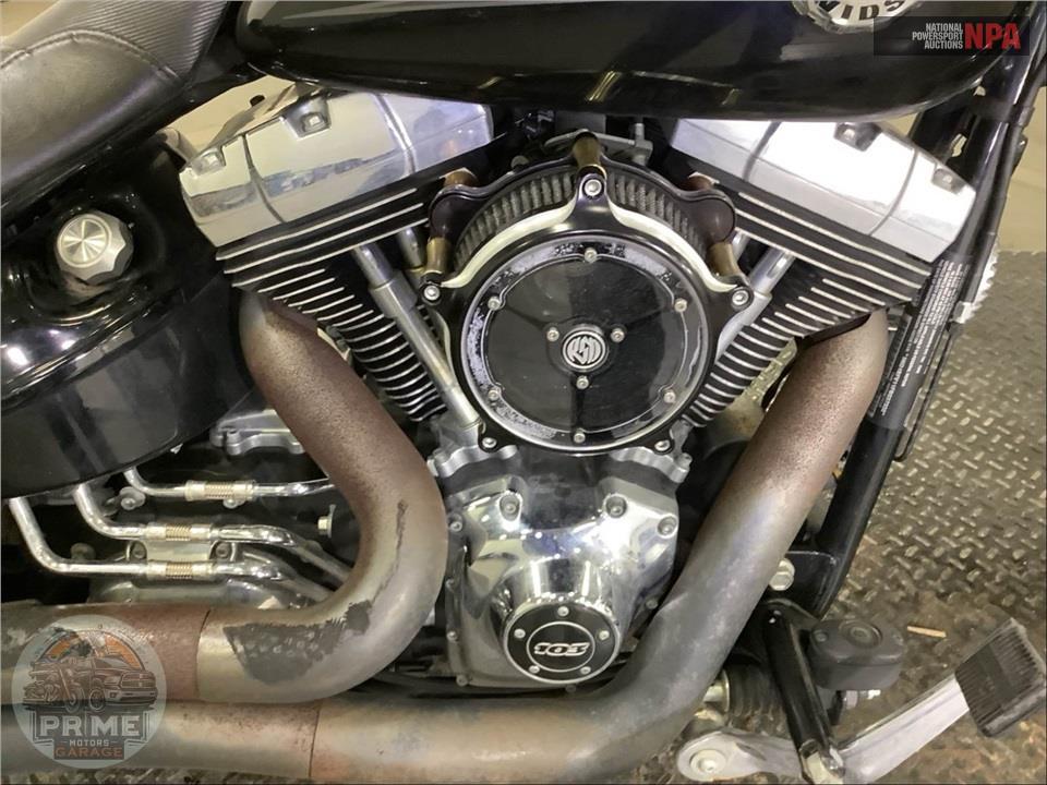 2015 Harley-Davidson FXSB BREAKOUT — фото 6