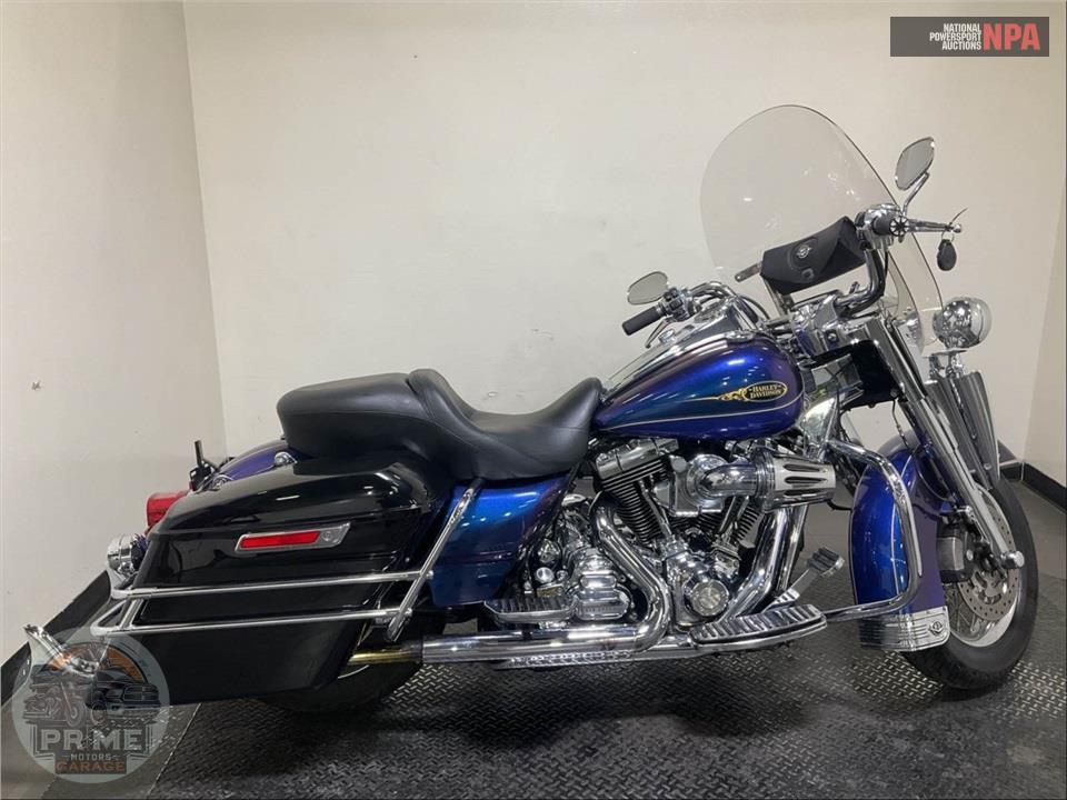 2009 HARLEY-DAVIDSON FLHRC ROAD KING CLASSIC