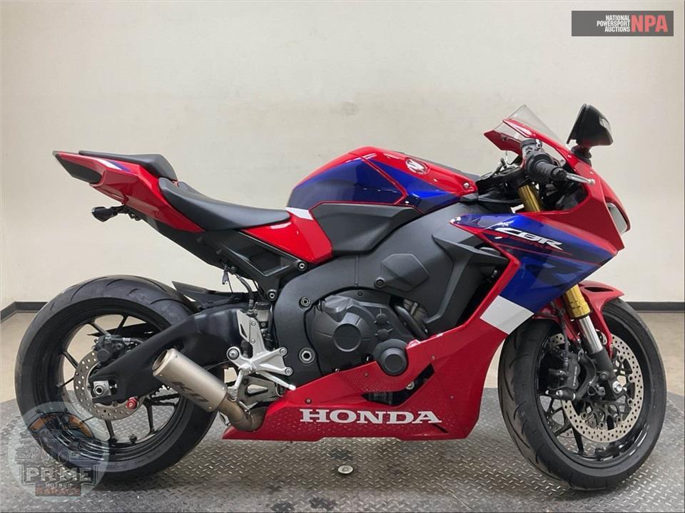 2023 Honda CBR1000RA (ABS) — фото 1