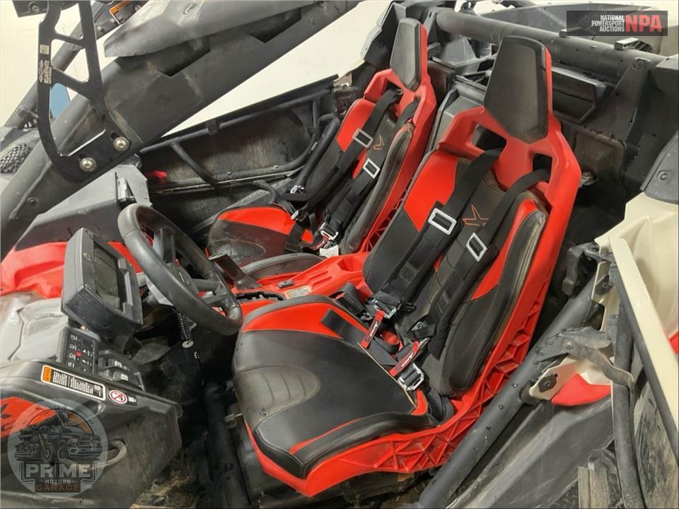 2022 Can-Am MAVERICK X3 X RC 64" TURBO RR — фото 32
