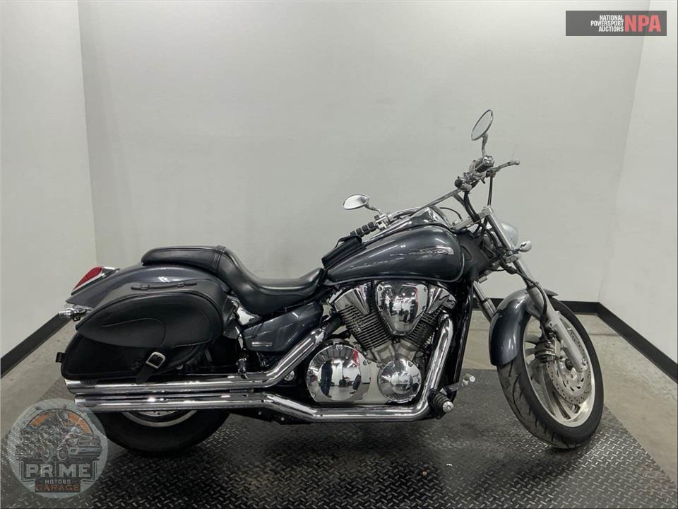 2006 Honda VTX1300C6 — фото 1