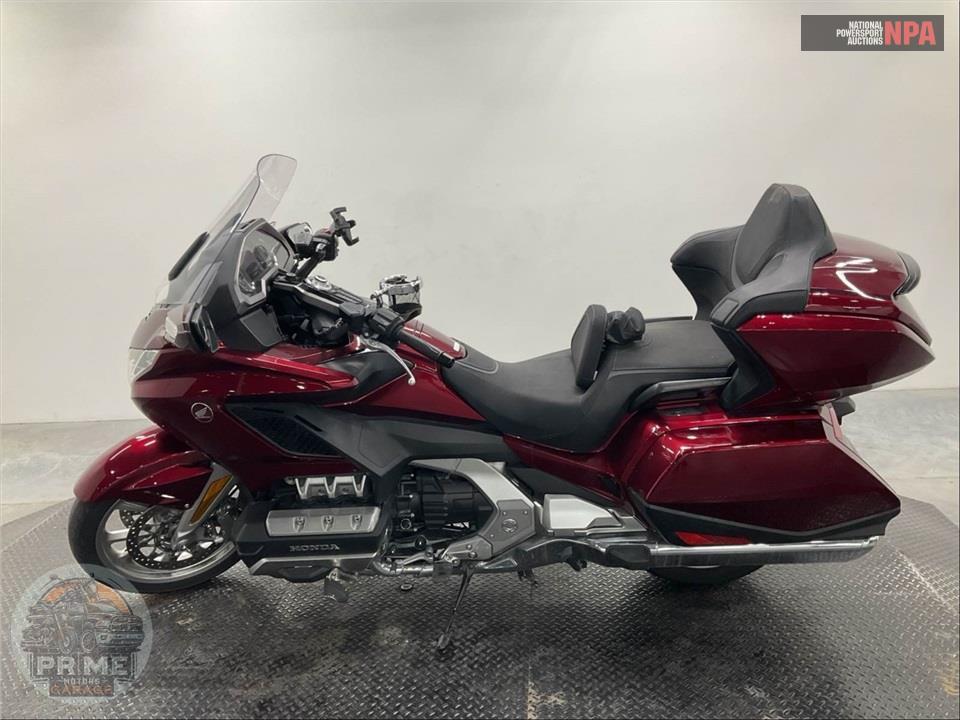 2023 Honda GL1800 GOLDWING TOUR — фото 3
