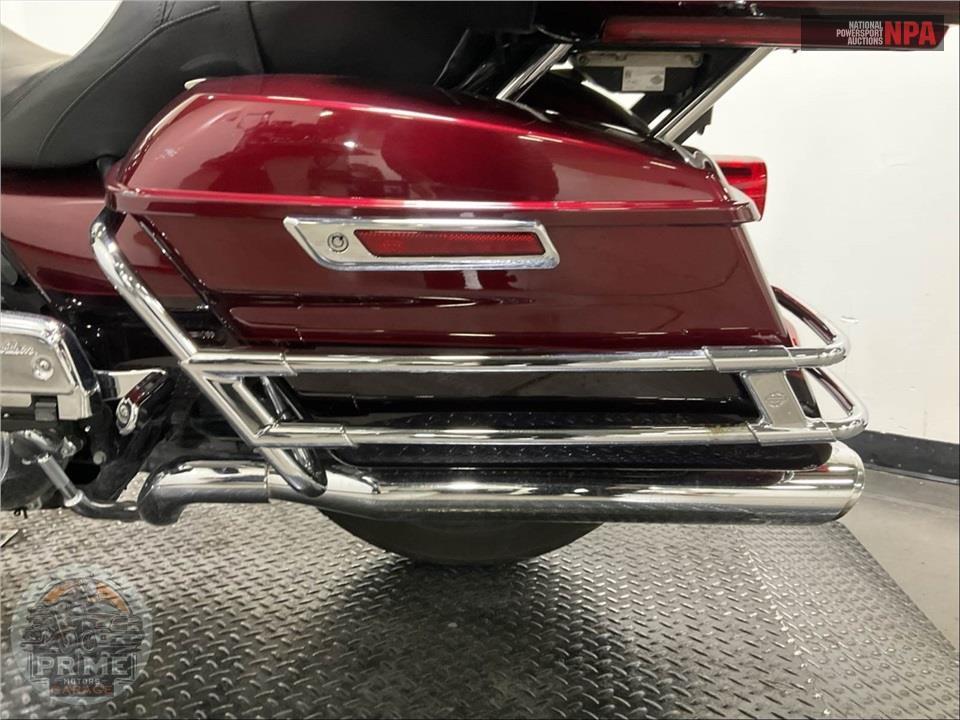 2014 Harley-Davidson FLHTK ELECTRA GLIDE ULTRA LIMITED — фото 30