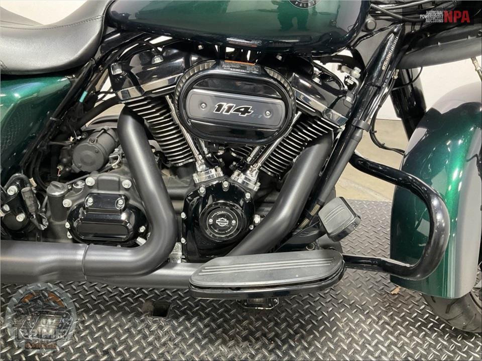 2021 Harley-Davidson FLHXS STREET GLIDE SPECIAL — фото 6
