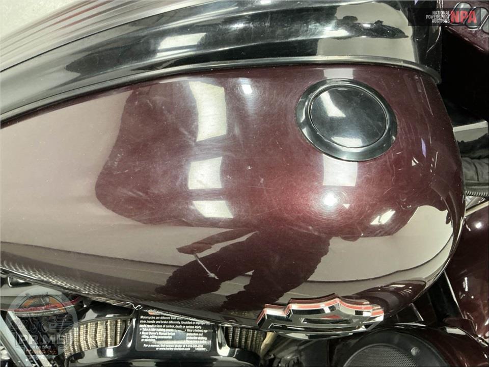 2019 Harley-Davidson FLHXSE CVO STREET GLIDE — фото 36