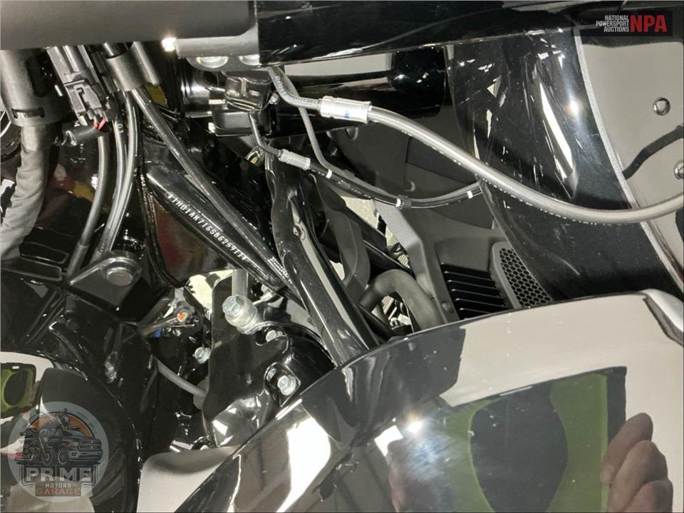 2025 Harley-Davidson FLHXU STEET GLIDE ULTRA — фото 11