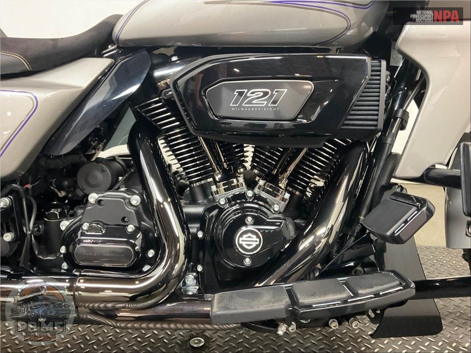 2023 Harley-Davidson FLTRXSE CVO ROAD GLIDE — фото 5