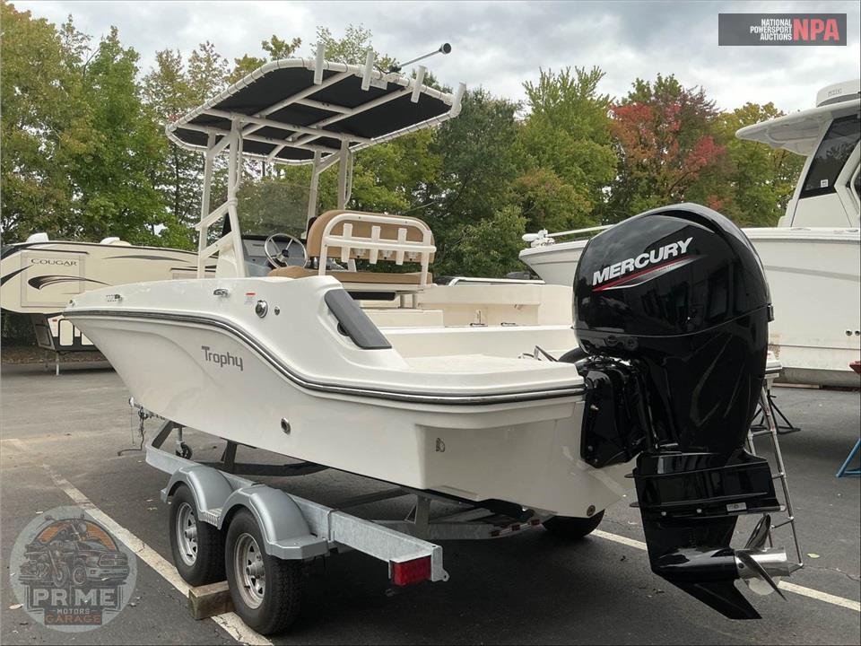 2026 Bayliner Marine T22CC(*)TROPHY SERIES L=23/E=1 150HP MERC OB — фото 3