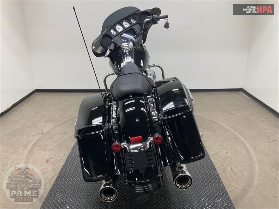2023 Harley-Davidson FLHX STREET GLIDE — фото 4