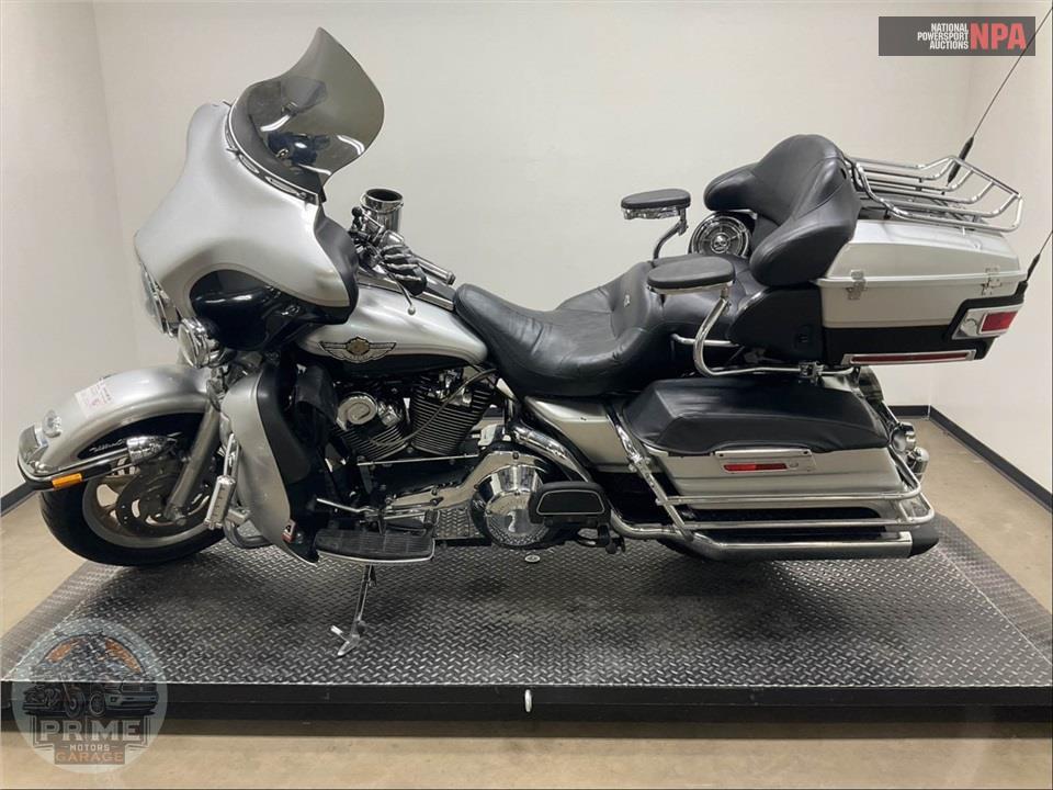 2003 Harley-Davidson FLHTCUI ULTRA CLASSIC ELECTRA GLIDE (Anniv) — фото 3