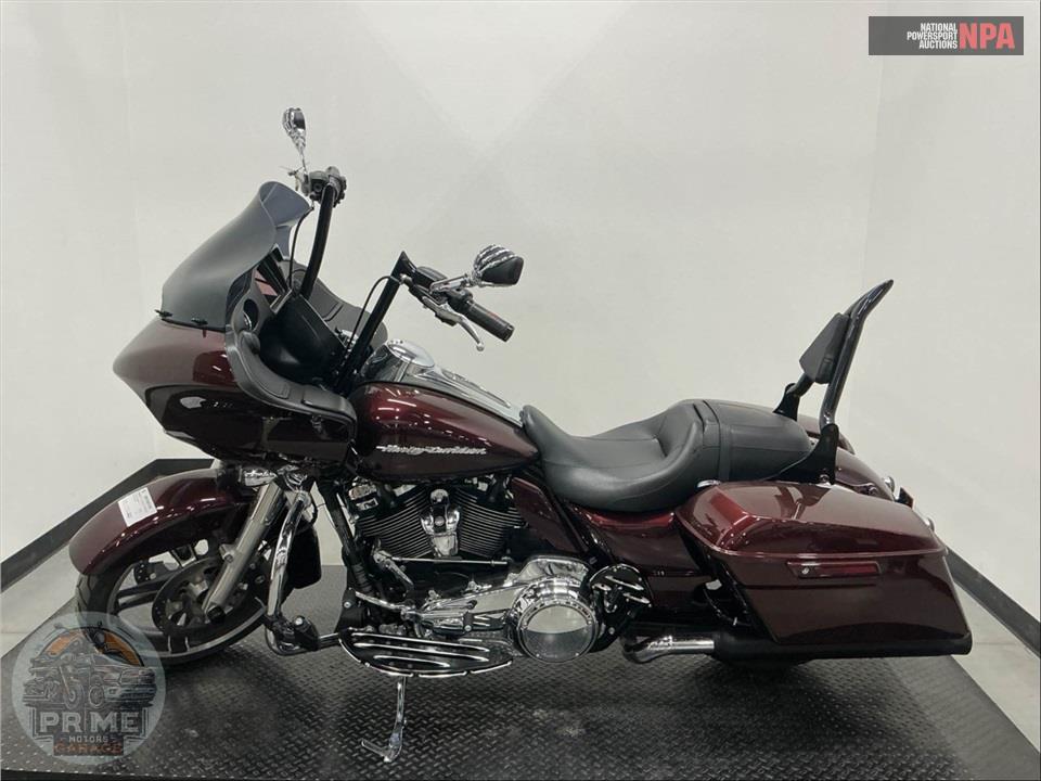 2019 Harley-Davidson FLTRX ROAD GLIDE — фото 3