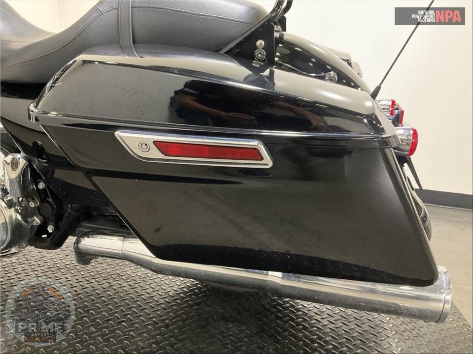 2023 Harley-Davidson FLHX STREET GLIDE — фото 17