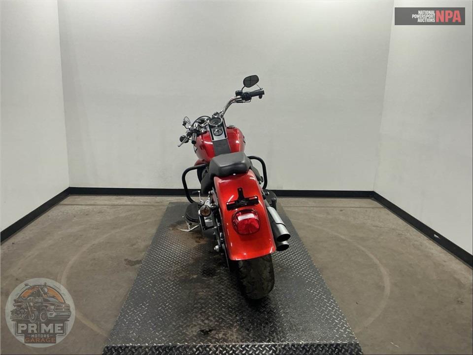 2013 Harley-Davidson FLSTFB FAT BOY LO — фото 4