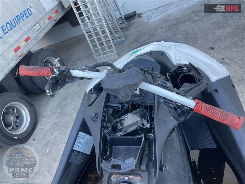2024 Seadoo/Brp SPARKTRIXX FOR 3 — фото 11
