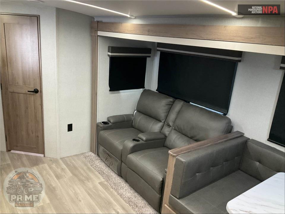 2024 Grand Design Recreational Vehicles M-2800BH - IMAGINE SERIES — фото 8
